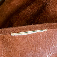 画像をギャラリービューアに読み込む, 1960-80's L.L.Bean Suede Musette Bag