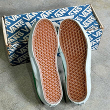 画像をギャラリービューアに読み込む, 1990's VANS VAN DOREN SLIP ON (DEAD STOCK / size8)