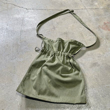 画像をギャラリービューアに読み込む, 1940's AMERICAN RED CROSS APRON BAG