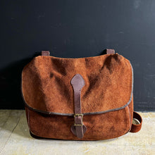画像をギャラリービューアに読み込む, 1960-80's L.L.Bean Suede Musette Bag
