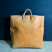 画像をギャラリービューアに読み込む, 1970-80's L.L.Bean LETHER TOTE BAG (size L or XL)