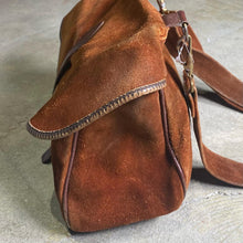 画像をギャラリービューアに読み込む, 1970's L.L.BEAN SUEDE BAG