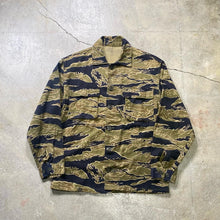 画像をギャラリービューアに読み込む, 1960's VIET-NAM GOLD TIGER STRIPE (GOOD CONDITION)