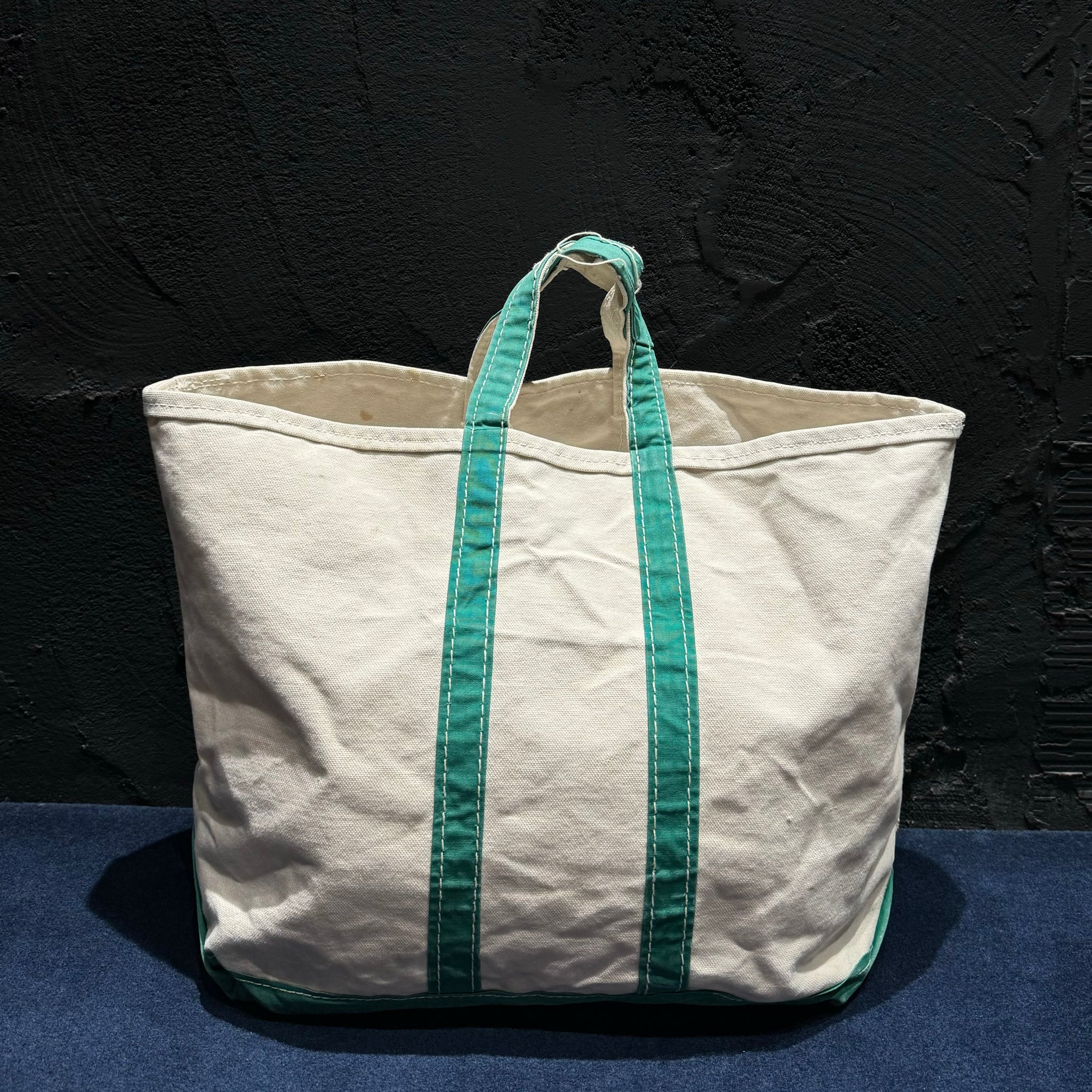 1980's L.L.Bean BOAT AND TOTE ( GOOD DAMAGE & FADE / size L ) – LEAD