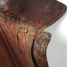 画像をギャラリービューアに読み込む, 1940's A-2フライトジャケット スコードロンパッチ付き スカル
